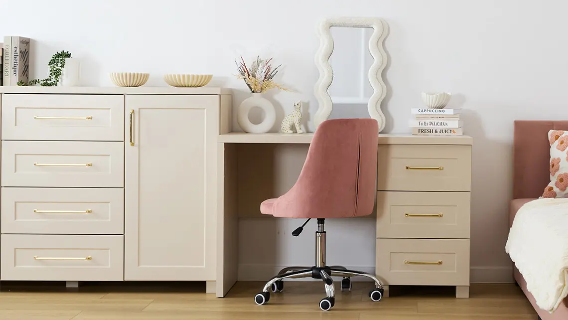 jak-zaaranzowac-domowe-biuro-praktyczne-porady-i-inspiracje